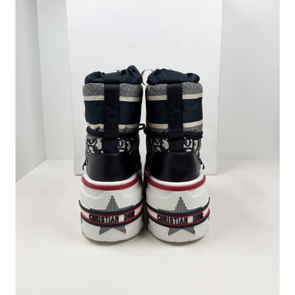 Fits Size (8-9) Christian Dior Alps Snow Boots❄️ NEW/RETAIL $1.5K! main image 5